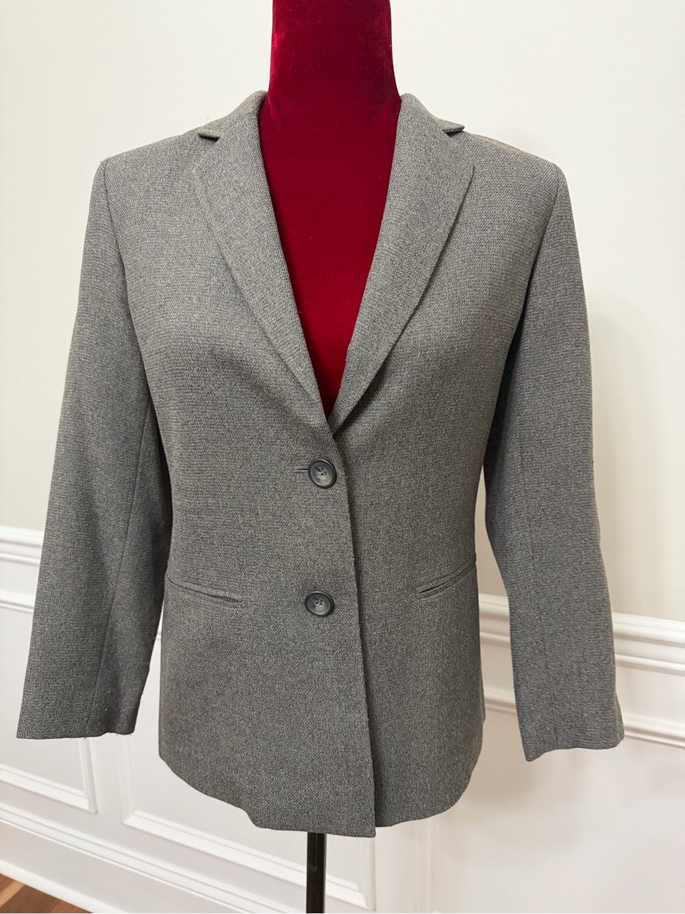 Alfani Women's Gray‎ Two-Button Tailored Blazer Jacket Sz 2